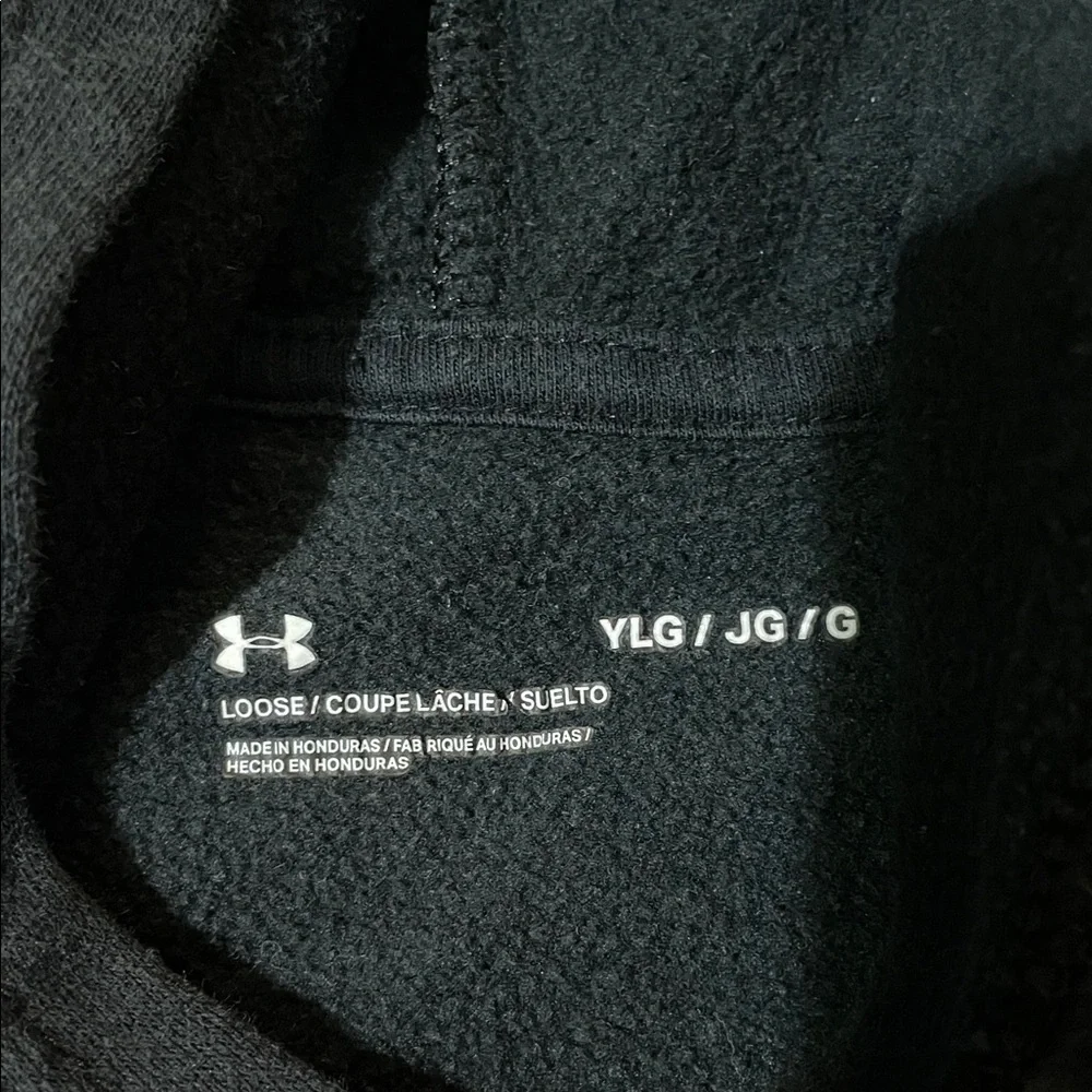 Under Armour Men's Black and Red Hoodie boys youth large